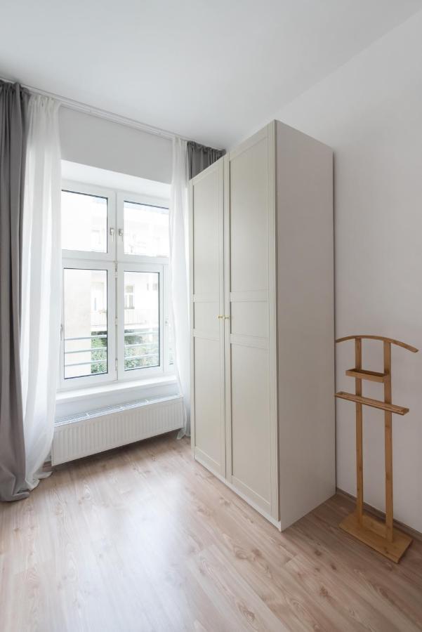 In Lovely Area Apartment